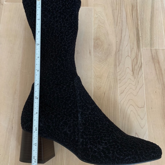 New Nib Andre Assous Venus sock boot in metallic stretch textile - Picture 3 of 4